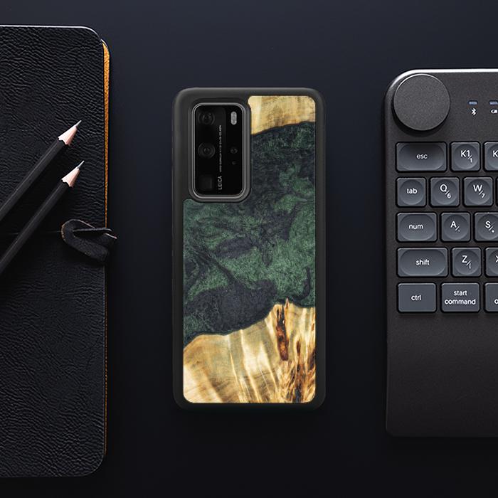 Huawei P40 Pro Handyhülle aus Harz und Holz - Synergy#E14