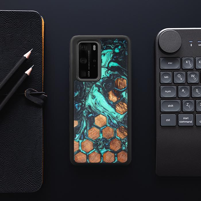 Huawei P40 Pro Handyhülle aus Harz und Holz - Synergy#F23