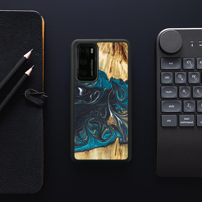 Huawei P40 Handyhülle aus Harz und Holz - SYNERGY#E1