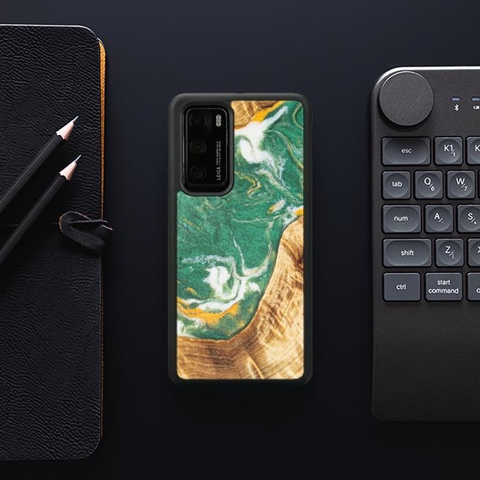 Huawei P40 Handyhülle aus Harz und Holz - Synergy#E20