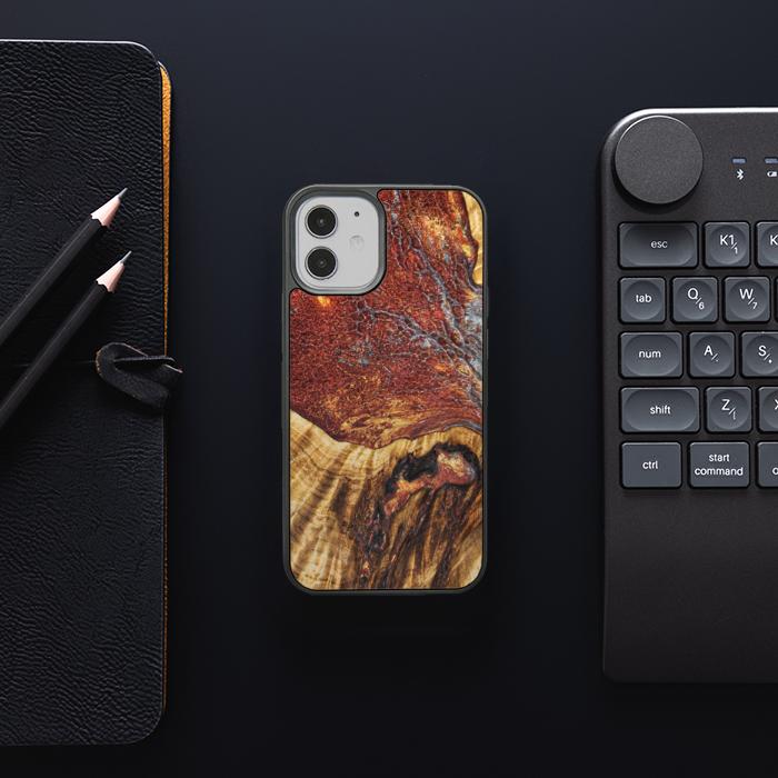 iPhone 12 Mini Handyhülle aus Harz und Holz - Synergy#E9