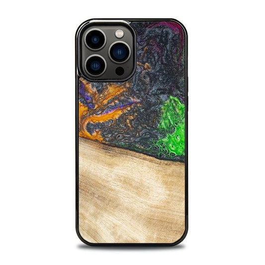 iPhone 13 Pro Max Handyhülle aus Harz und Holz - Synergy#F15