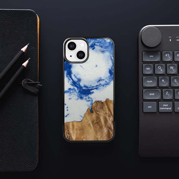iPhone 13 Handyhülle aus Harz und Holz - Real#ChL