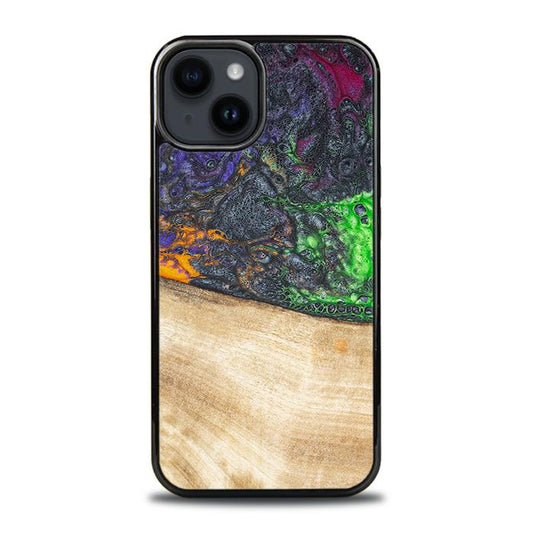 iPhone 15 Plus Handyhülle aus Harz und Holz - Synergy#F10