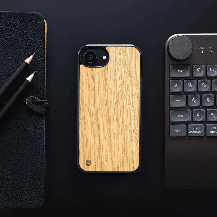 iPhone 16e Handyhülle aus Holz - Eiche