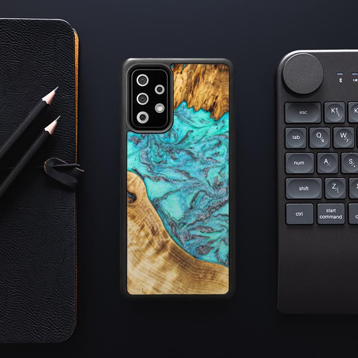 Samsung Galaxy A72 5G Handyhülle aus Harz und Holz - Synergy#E13