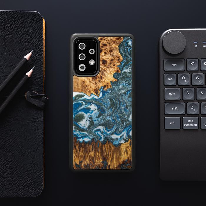 Samsung Galaxy A72 5G Handyhülle aus Harz und Holz - Synergy#E17