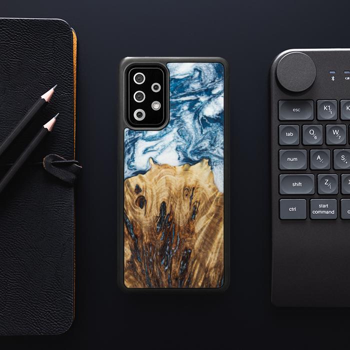 Samsung Galaxy A72 5G Handyhülle aus Harz und Holz - Synergy#E23