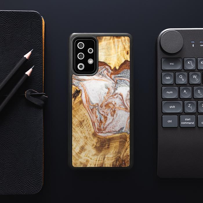 Samsung Galaxy A72 5G Handyhülle aus Harz und Holz - Synergy#E5