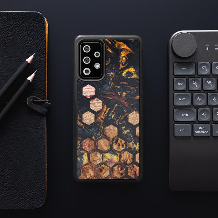Samsung Galaxy A72 5G Handyhülle aus Harz und Holz - Synergy#F26