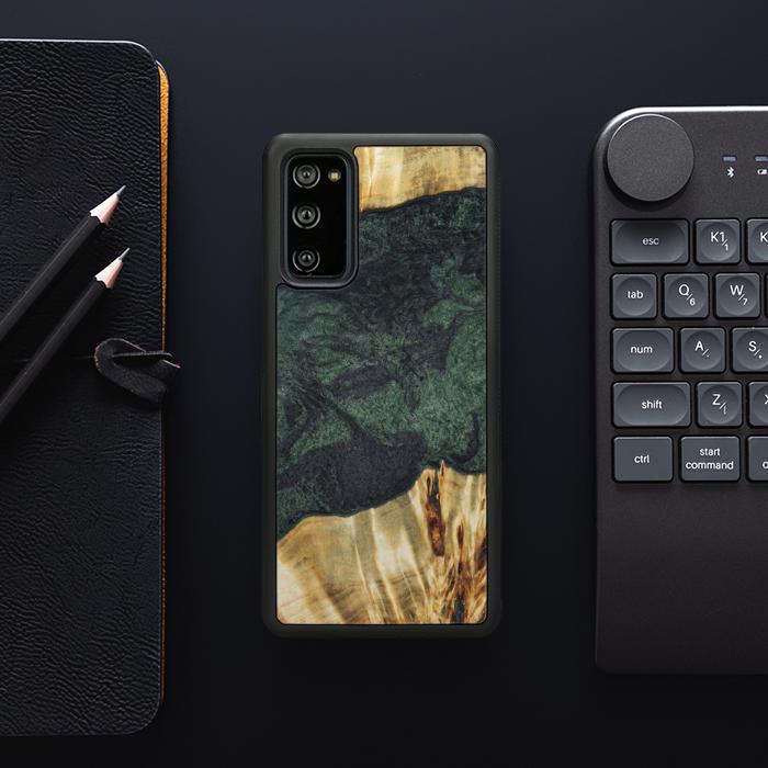 Samsung Galaxy S20 FE Handyhülle aus Harz und Holz - Synergy#E14