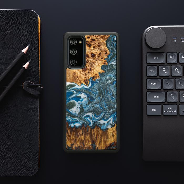 Samsung Galaxy S20 FE Handyhülle aus Harz und Holz - Synergy#E17