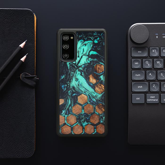 Samsung Galaxy S20 FE Handyhülle aus Harz und Holz - Synergy#F23