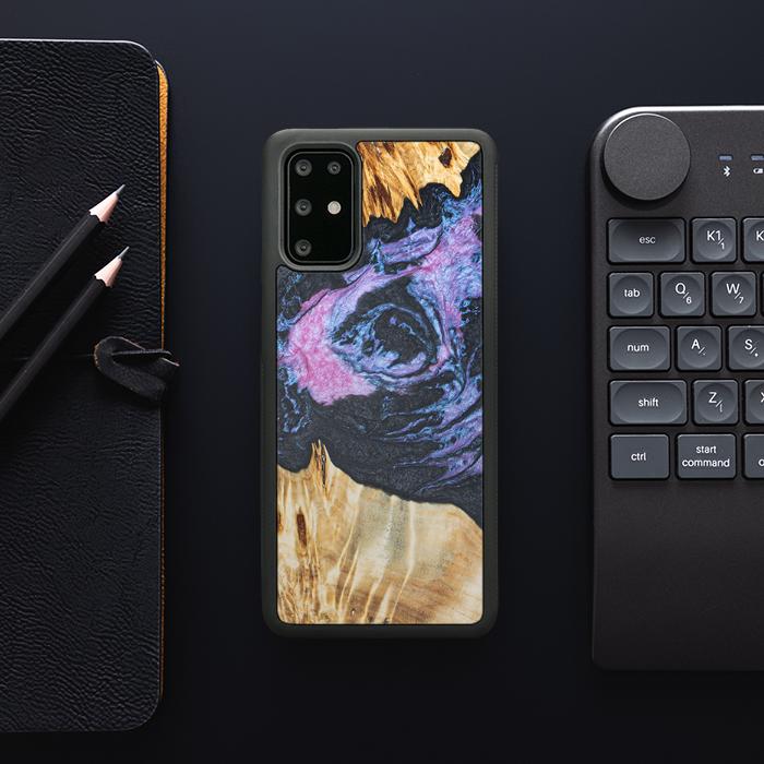 Samsung Galaxy S20 Plus Handyhülle aus Harz und Holz - Synergy#F25