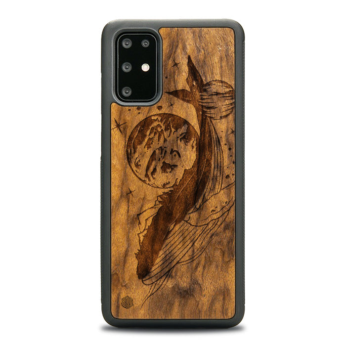 Cosmic Whale Galaxy S20 PLUS Handyhülle aus Holz