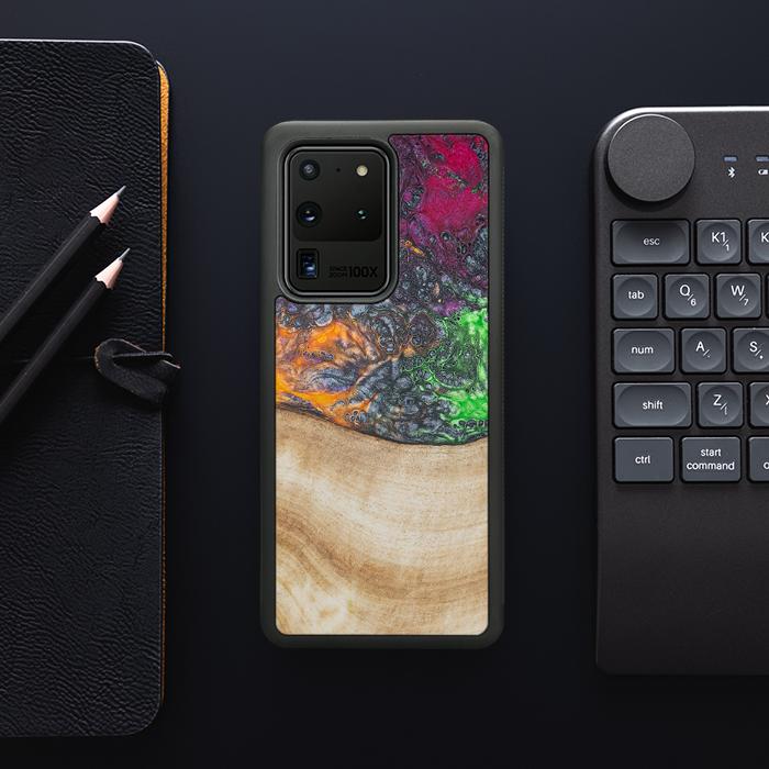 Samsung Galaxy S20 Ultra Handyhülle aus Harz und Holz - Synergy#F6
