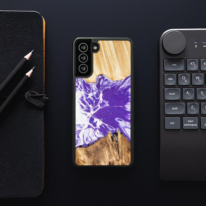 Samsung Galaxy S21 FE Handyhülle aus Harz und Holz - Synergy#A78