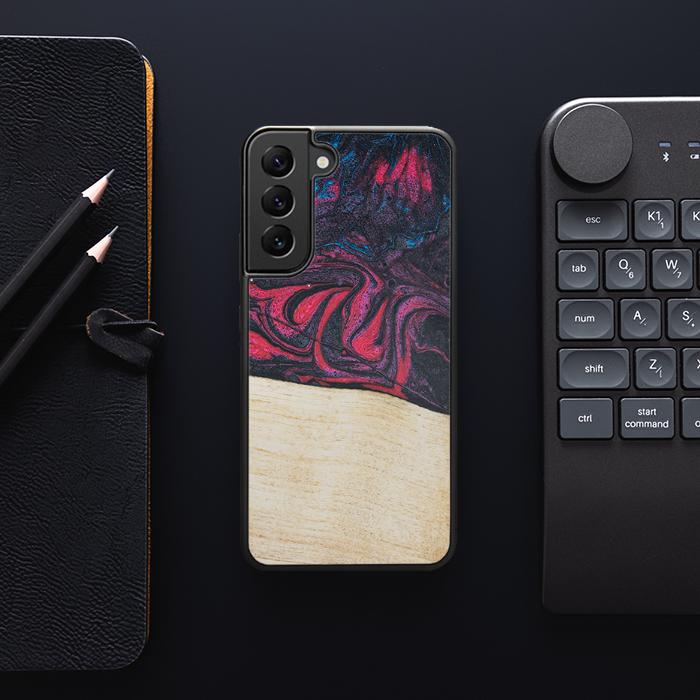 Samsung Galaxy S22 Plus Handyhülle aus Harz und Holz - Synergy#F5
