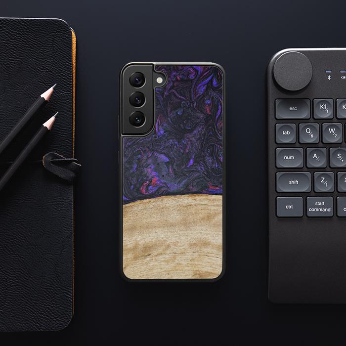Samsung Galaxy S22 Plus Handyhülle aus Harz und Holz - Synergy#F7