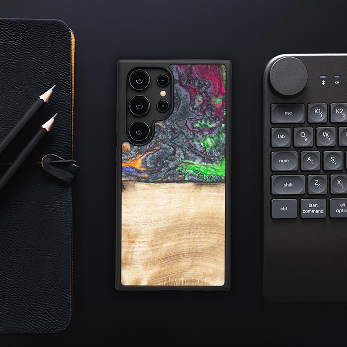 Samsung Galaxy S24 Ultra Handyhülle aus Harz und Holz - Synergy#F2
