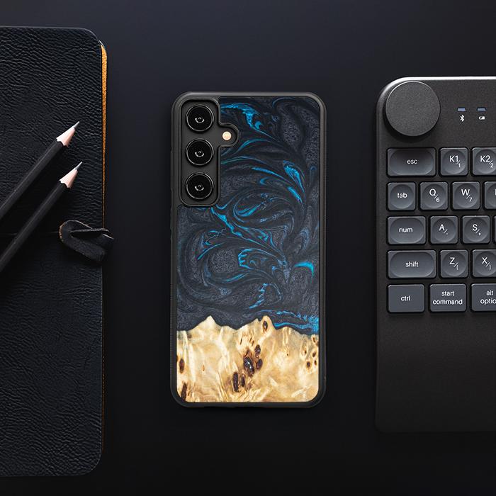 Samsung Galaxy S25 Plus Handyhülle aus Harz und Holz - Synergy#F21