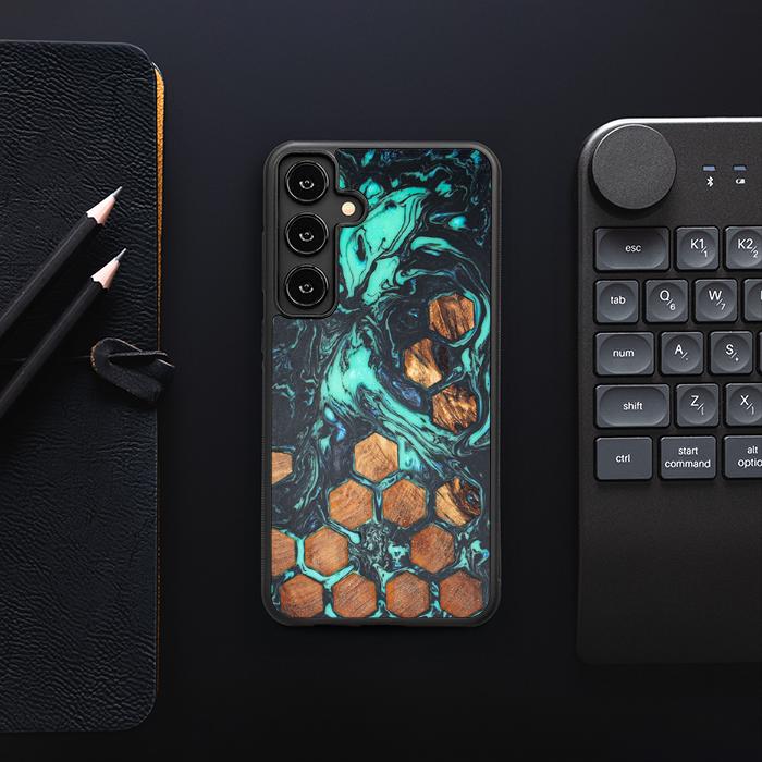 Samsung Galaxy S25 Plus Handyhülle aus Harz und Holz - Synergy#F28