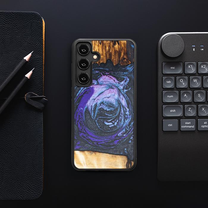 Samsung Galaxy S25 Plus Handyhülle aus Harz und Holz - Synergy#F34