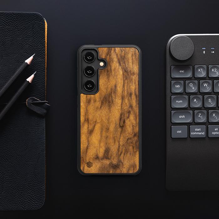 Samsung Galaxy S25 Handyhülle aus Holz - Imbuia