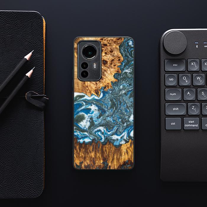 Xiaomi 12 Pro Handyhülle aus Harz und Holz - Synergy#E17