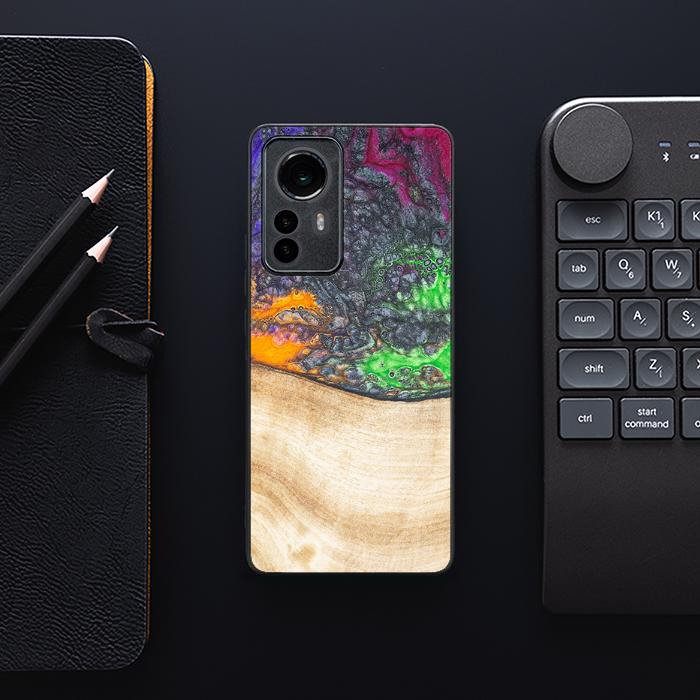 Xiaomi 12 Pro Handyhülle aus Harz und Holz - Synergy#F1