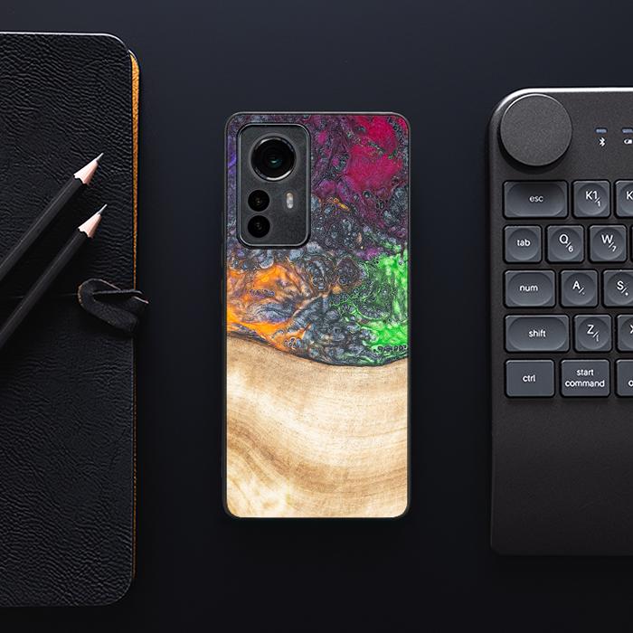 Xiaomi 12 Pro Handyhülle aus Harz und Holz - Synergy#F6