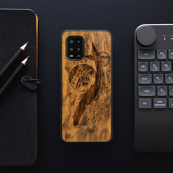 Xiaomi Mi 10 lite Handyhülle aus Holz - Cosmic Whale