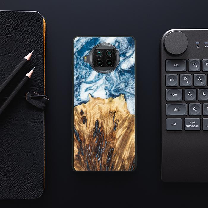 Xiaomi Mi 10T lite Handyhülle aus Harz und Holz - Synergy#E23