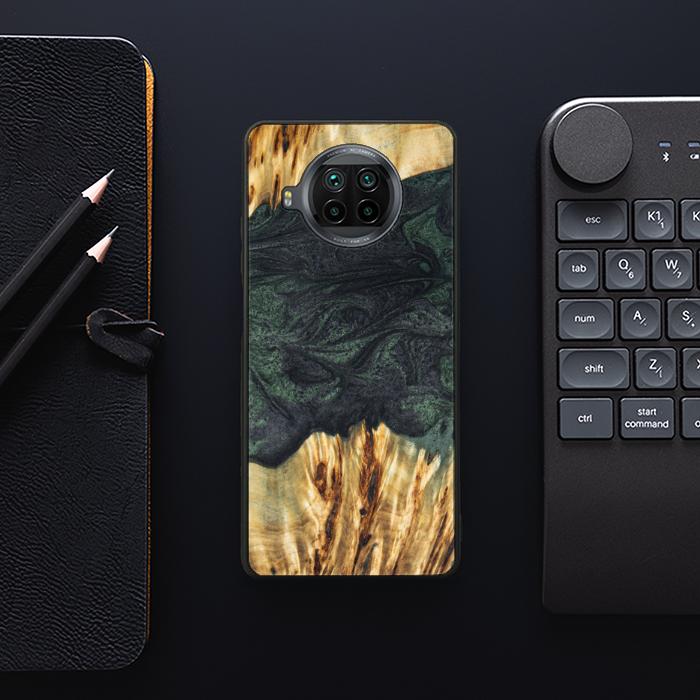 Xiaomi Mi 10T lite Handyhülle aus Harz und Holz - Synergy#E25