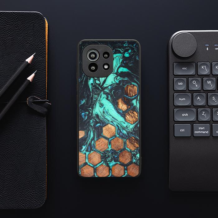 Xiaomi Mi 11 lite / 5G / 5G NE Handyhülle aus Harz und Holz - Synergy#F23