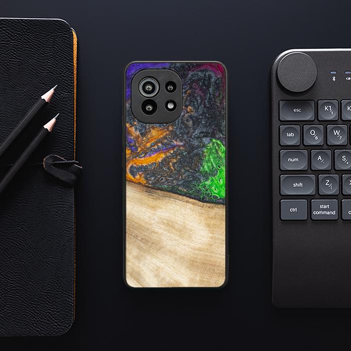 Xiaomi Mi 11 Handyhülle aus Harz und Holz - Synergy#F15