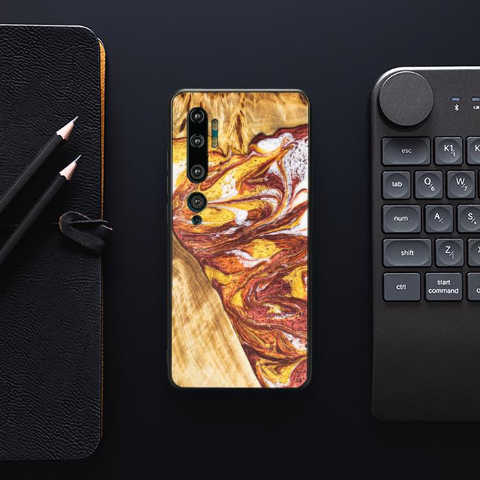 Xiaomi Mi NOTE 10 / 10 Pro Handyhülle aus Harz und Holz - Synergy#E4