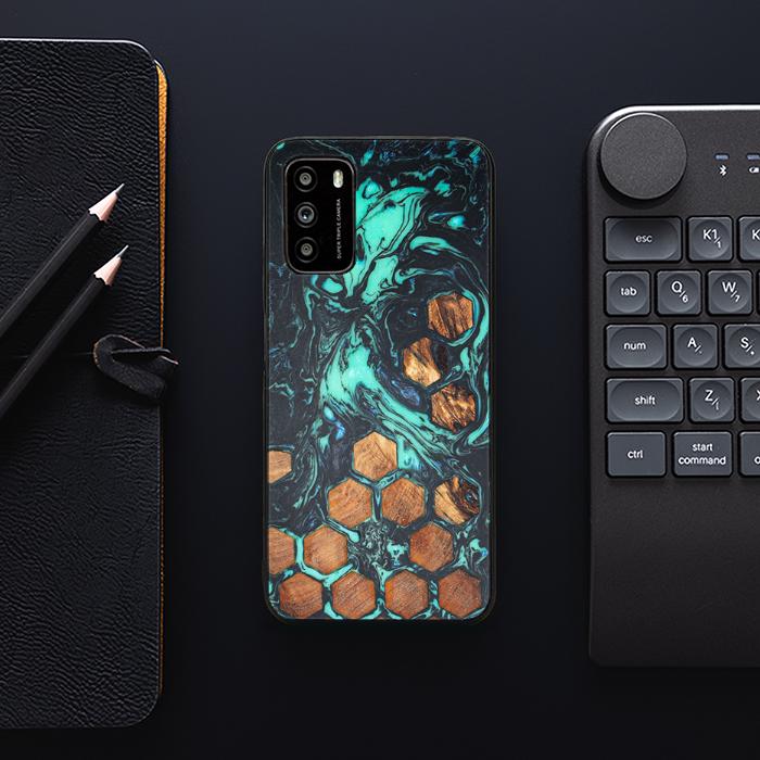 Xiaomi POCO M3 Handyhülle aus Harz und Holz - Synergy#F28