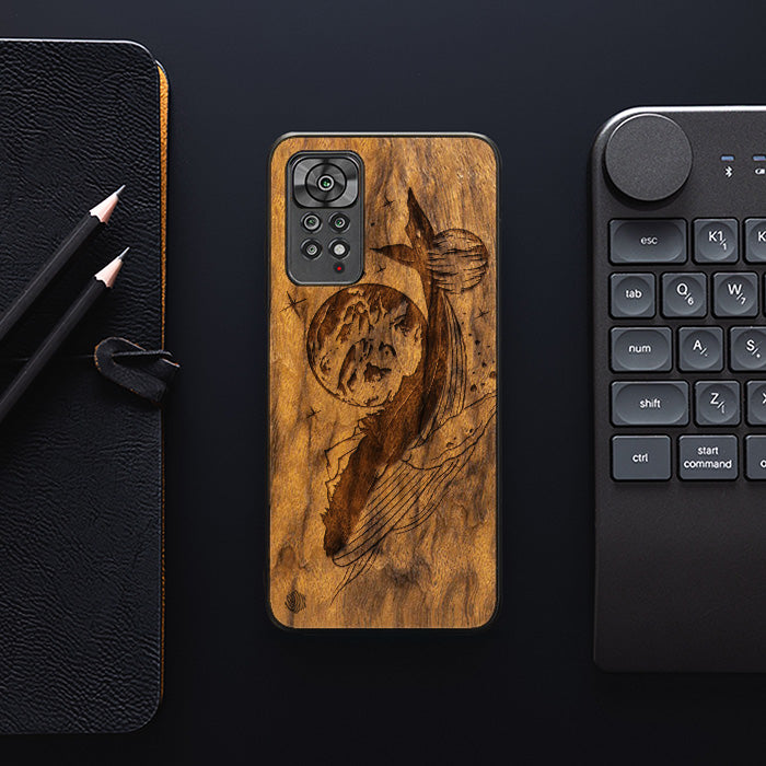 Xiaomi REDMI NOTE 11 Pro / 11 Pro 5G Handyhülle aus Holz - Cosmic Whale