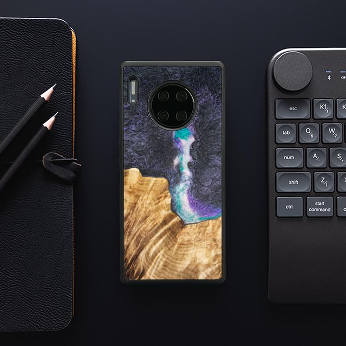 Huawei Mate 30 Pro Handyhülle aus Harz und Holz - SYNERGY#C7