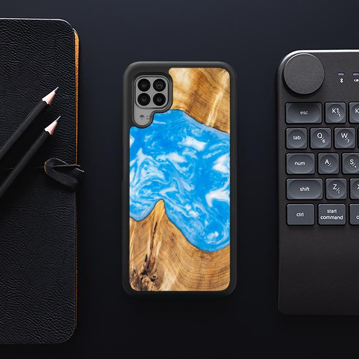 Huawei P40 lite Handyhülle aus Harz und Holz - SYNERGY#A26