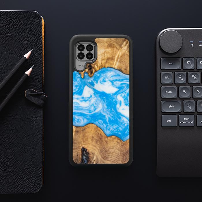 Huawei P40 lite Handyhülle aus Harz und Holz - SYNERGY#A31