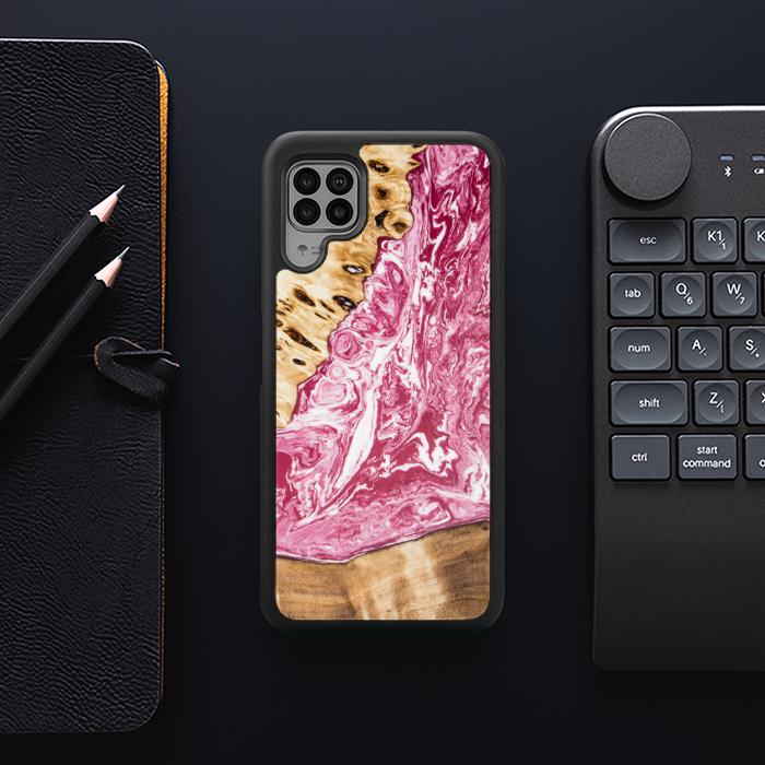 Huawei P40 lite Handyhülle aus Harz und Holz - SYNERGY#A99