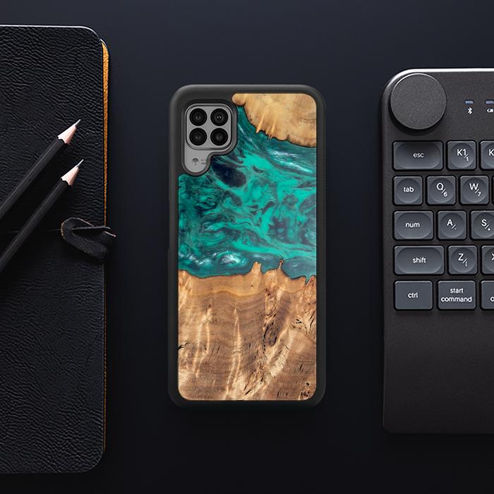 Huawei P40 lite Handyhülle aus Harz und Holz - Synergy#D112
