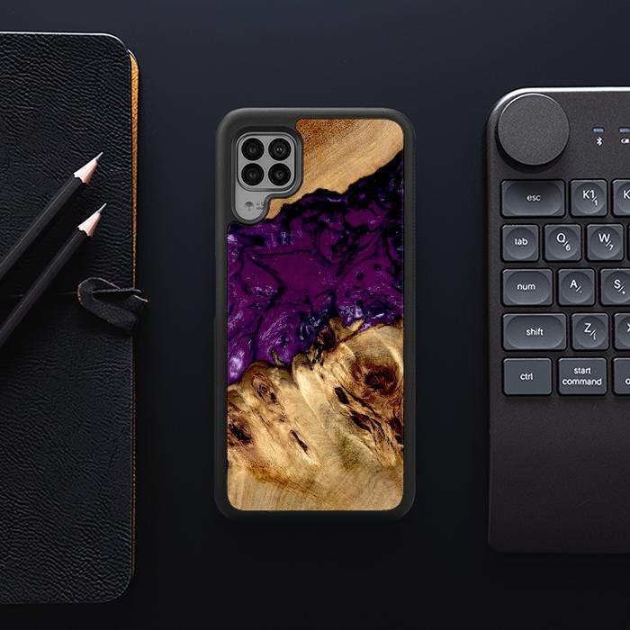 Huawei P40 lite Handyhülle aus Harz und Holz - Synergy#D113