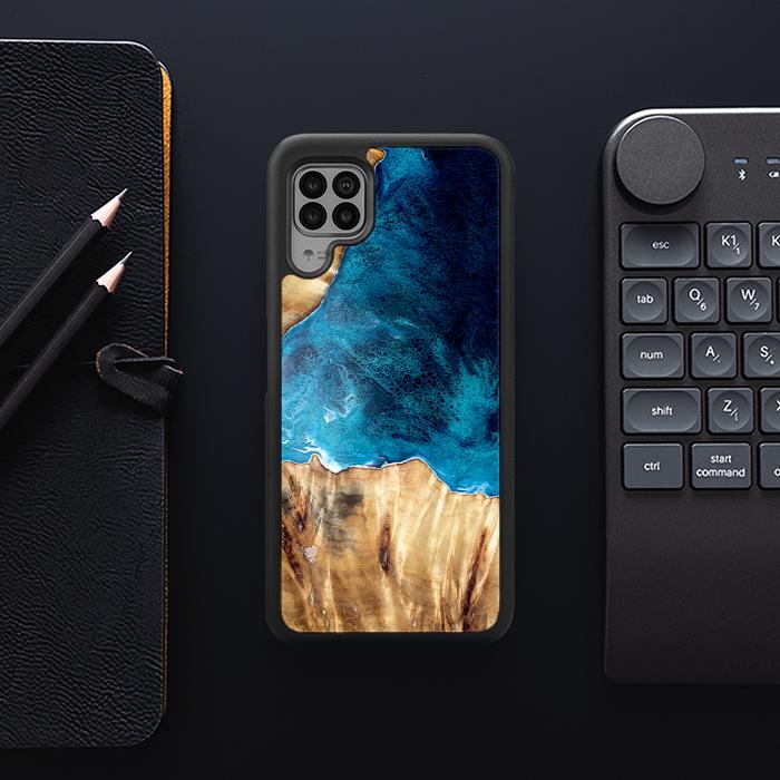 Huawei P40 lite Handyhülle aus Harz und Holz - Synergy#D127