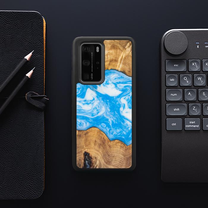 Huawei P40 Pro Handyhülle aus Harz und Holz - SYNERGY#A31