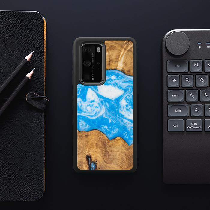 Huawei P40 Pro Handyhülle aus Harz und Holz - SYNERGY#A32