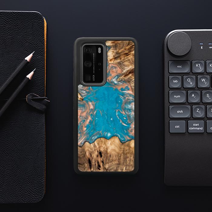 Huawei P40 Pro Handyhülle aus Harz und Holz - SYNERGY#A97