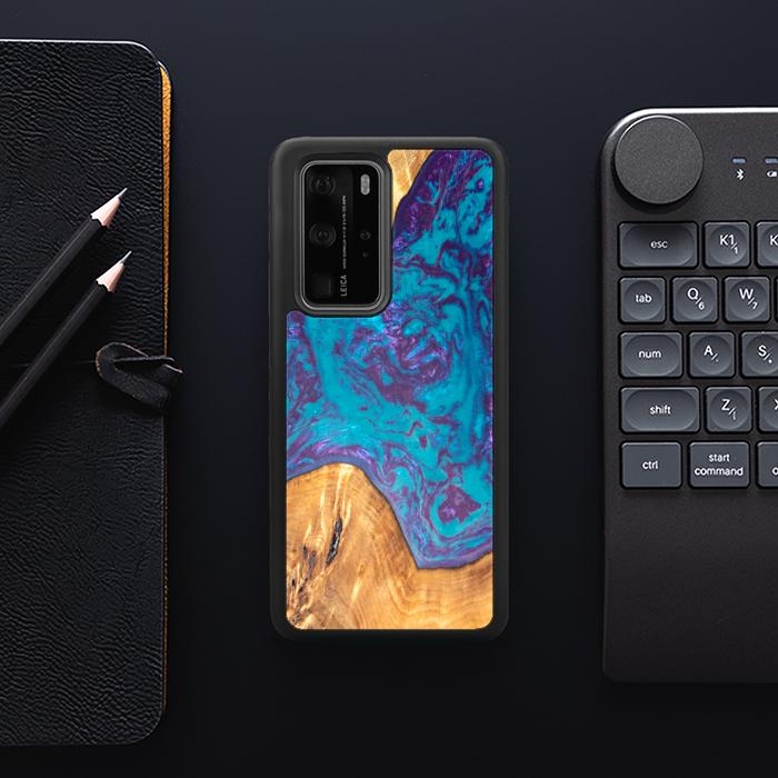 Huawei P40 Pro Handyhülle aus Harz und Holz - SYNERGY#B25